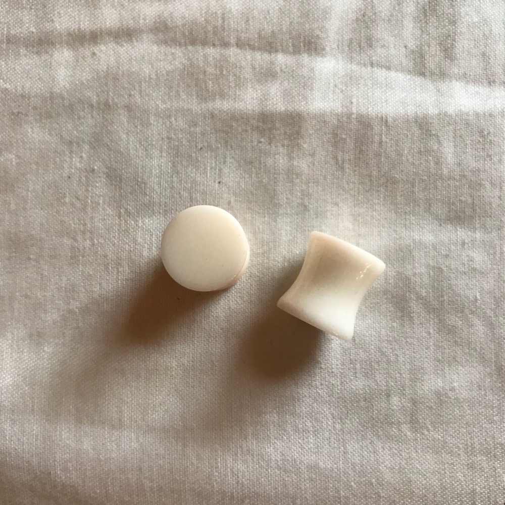 Bone white acrylic plugs